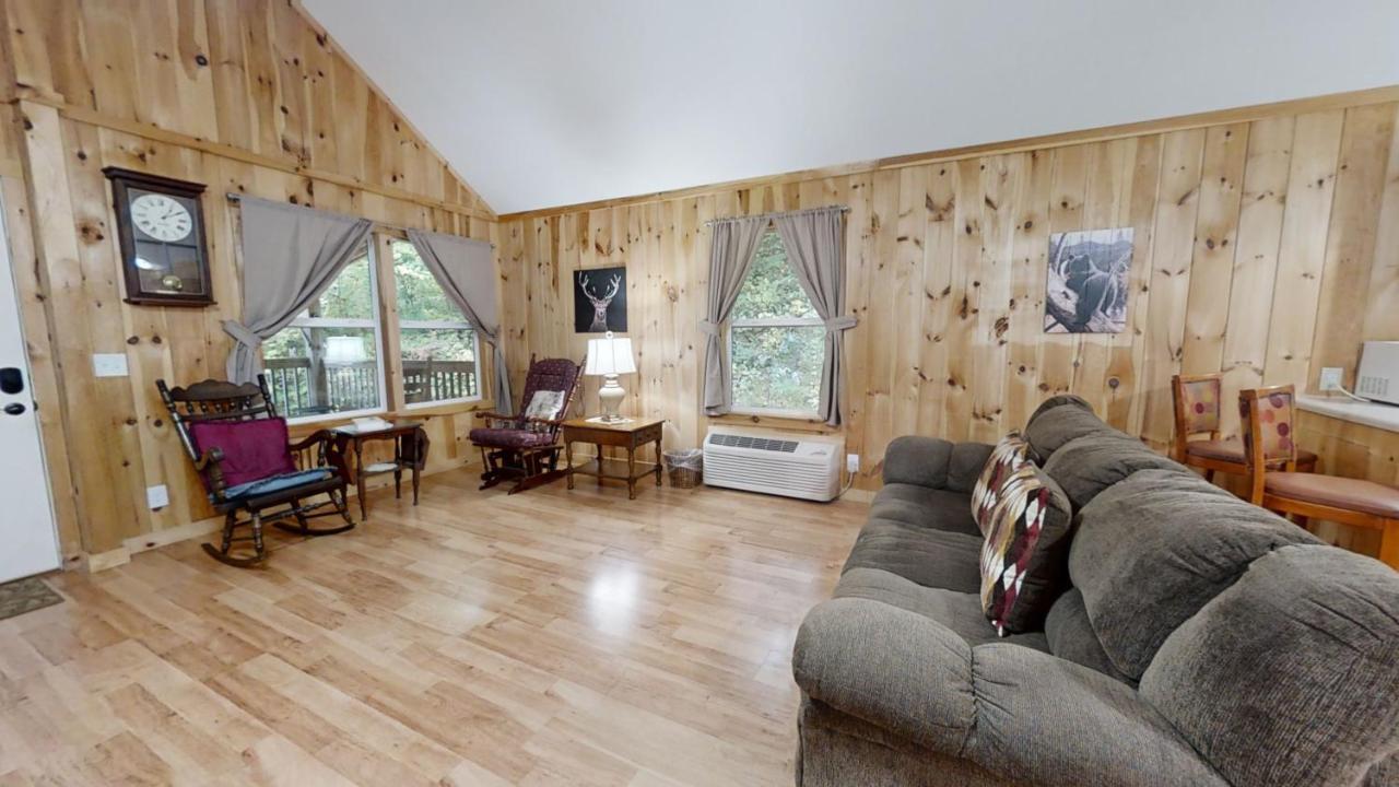 Tranquil Valley Retreat Cabin Sevierville Exterior foto